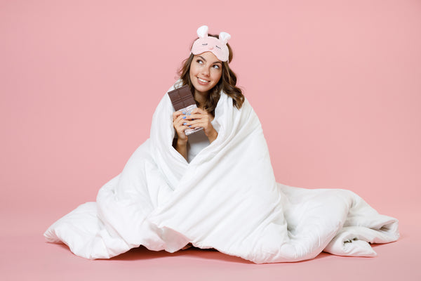 寝る前にチョコレートを食べると安眠効果がある？