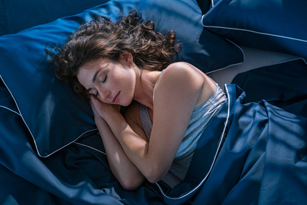 睡眠の質を向上！深い眠りにつく方法やおすすめアイテムをご紹介